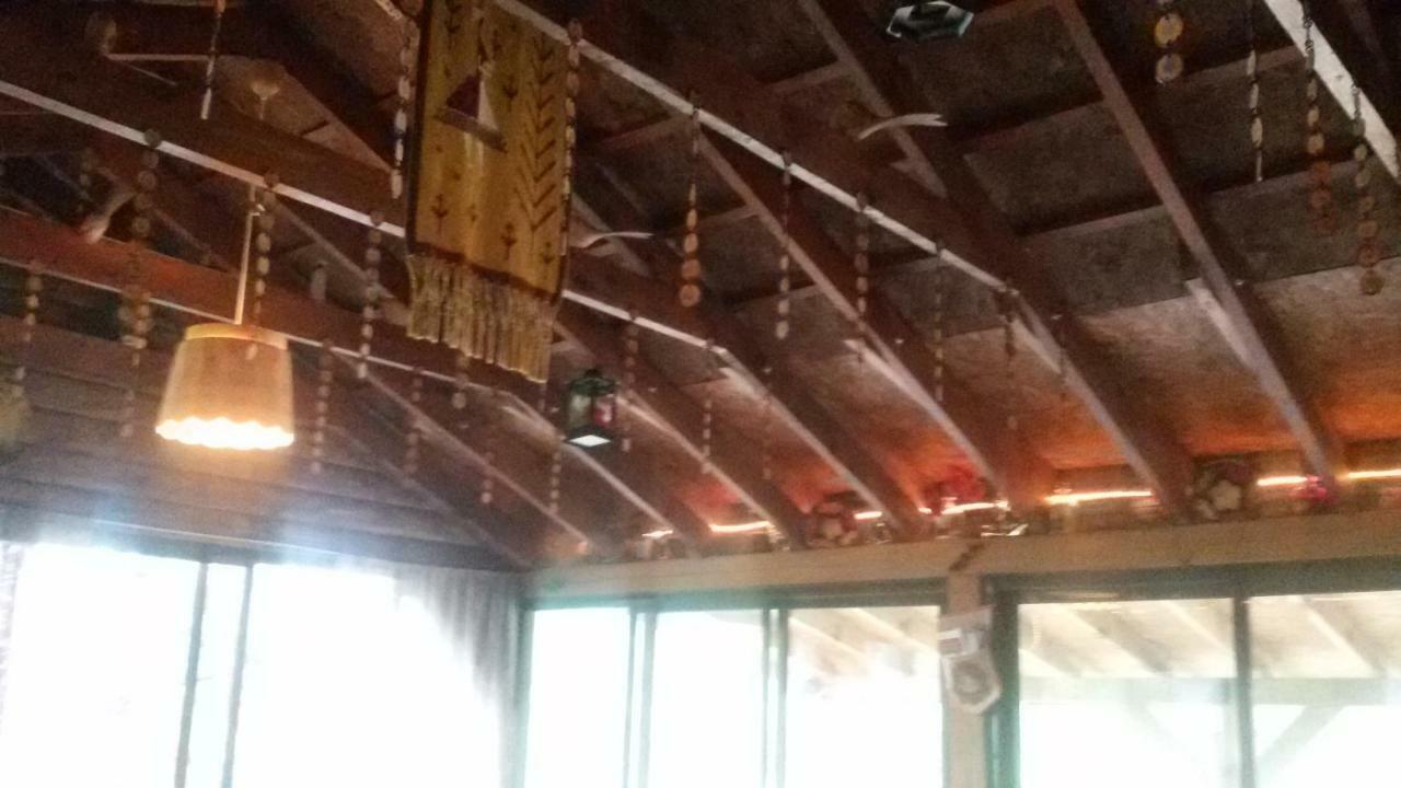 Villa Viesu Maja Forrest à Dzimtmisa Extérieur photo